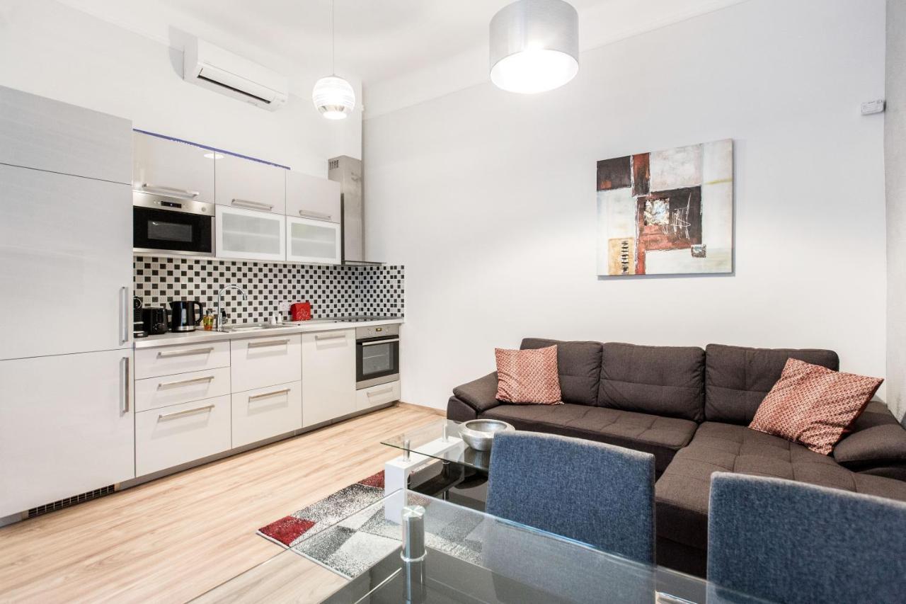 Quiet Nest In The Bustling Centre Of Βουδαπέστη Εξωτερικό φωτογραφία